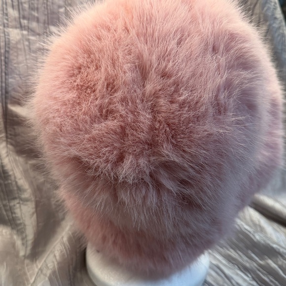 Elegant Pink Faux Fur Hat - Picture 9 of 10
